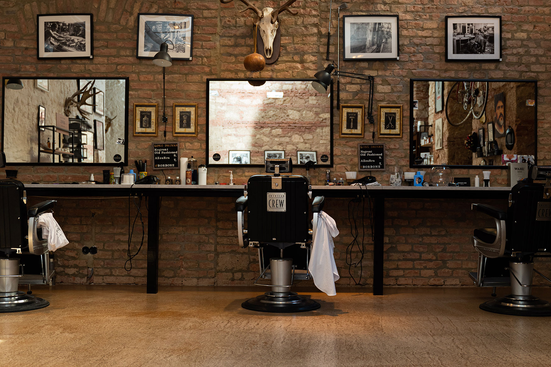 Barbones Barbershop